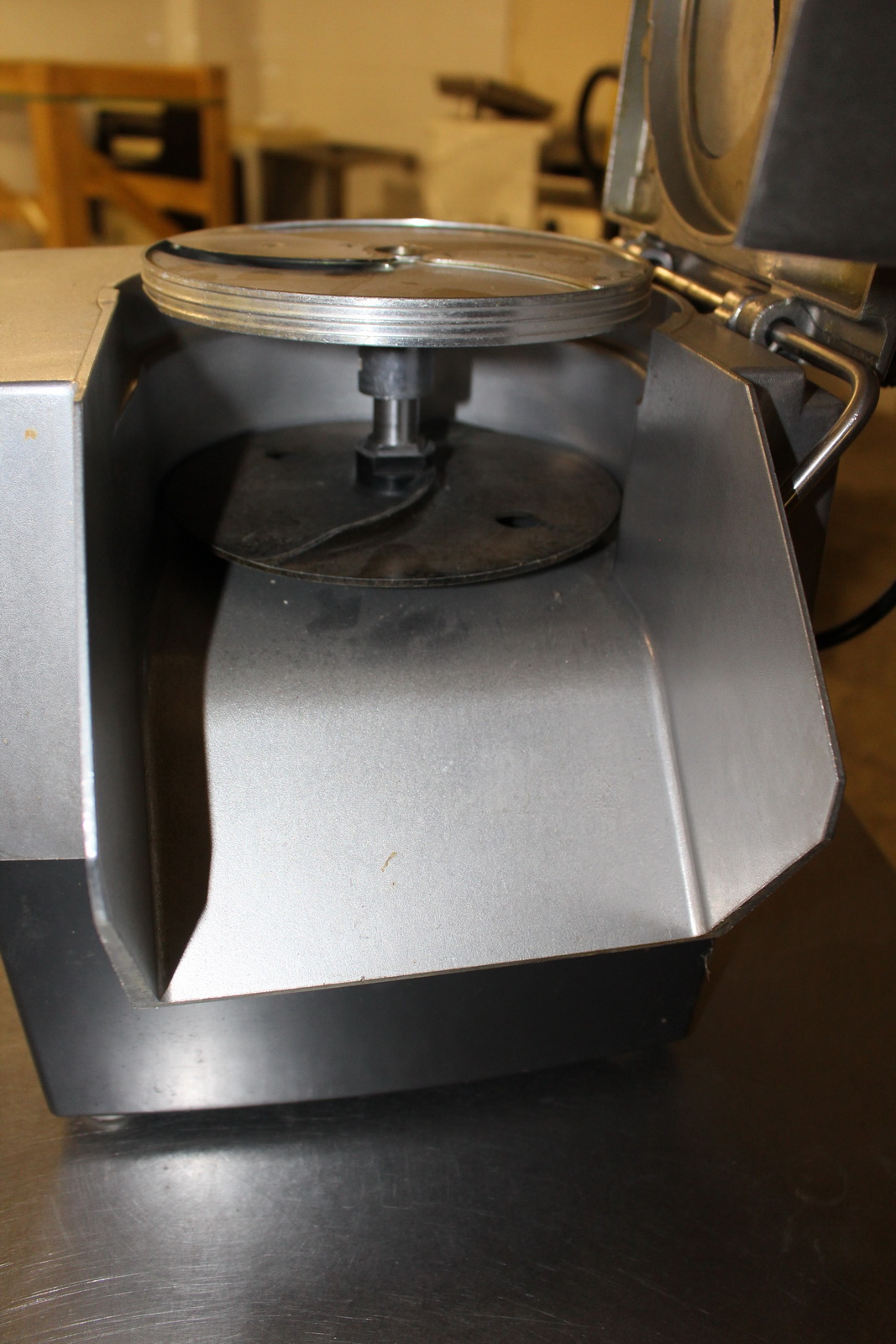 Zöldségszeletelő gép 4