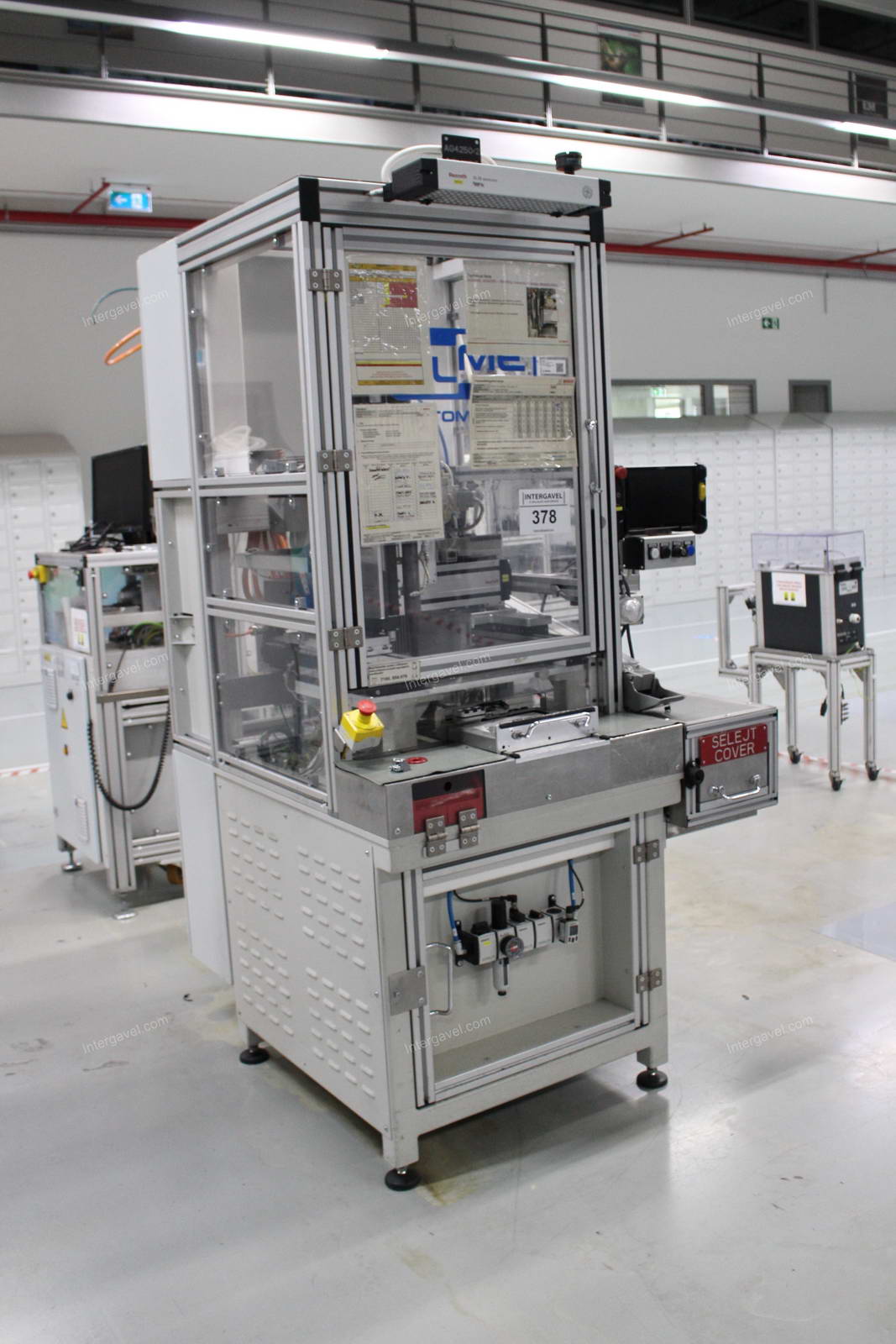 Szerelő munkahely (bontott) 25