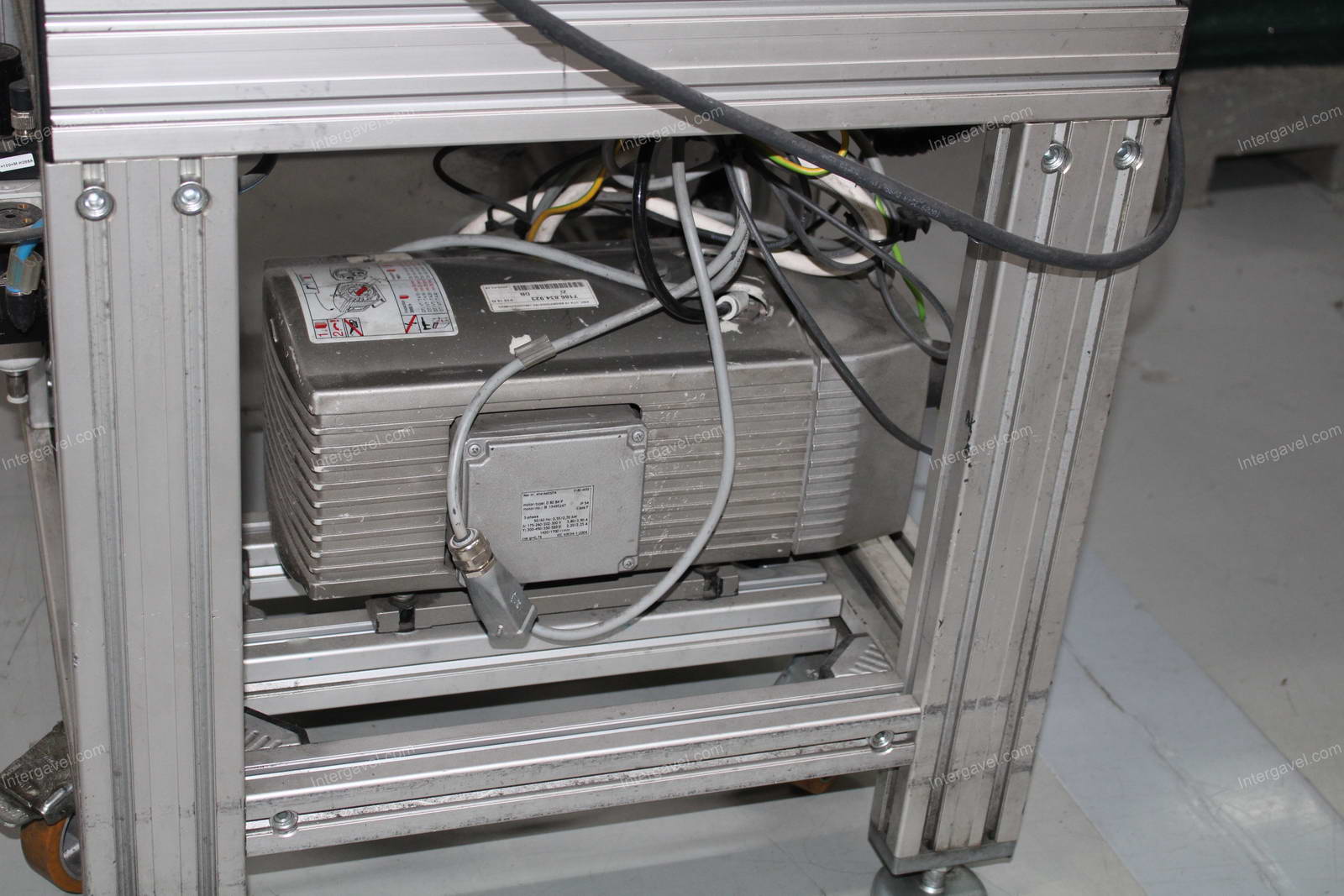 Szerelő munkahely (bontott) 9