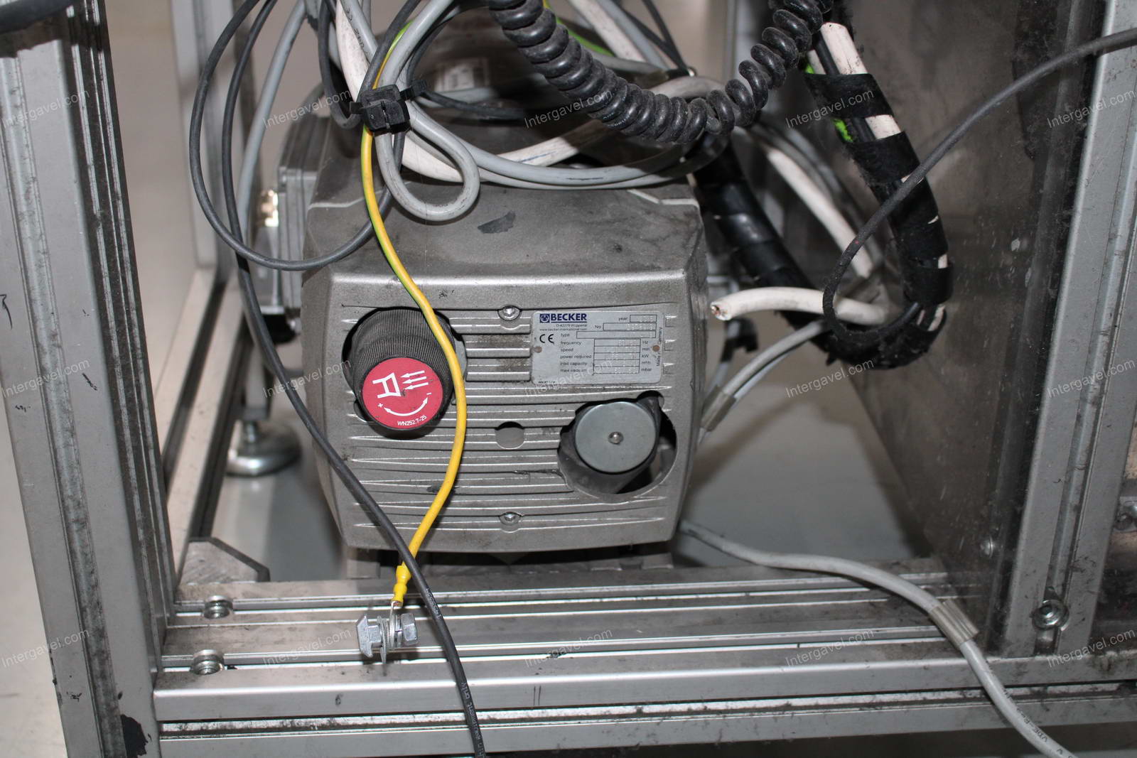 Szerelő munkahely (bontott) 10