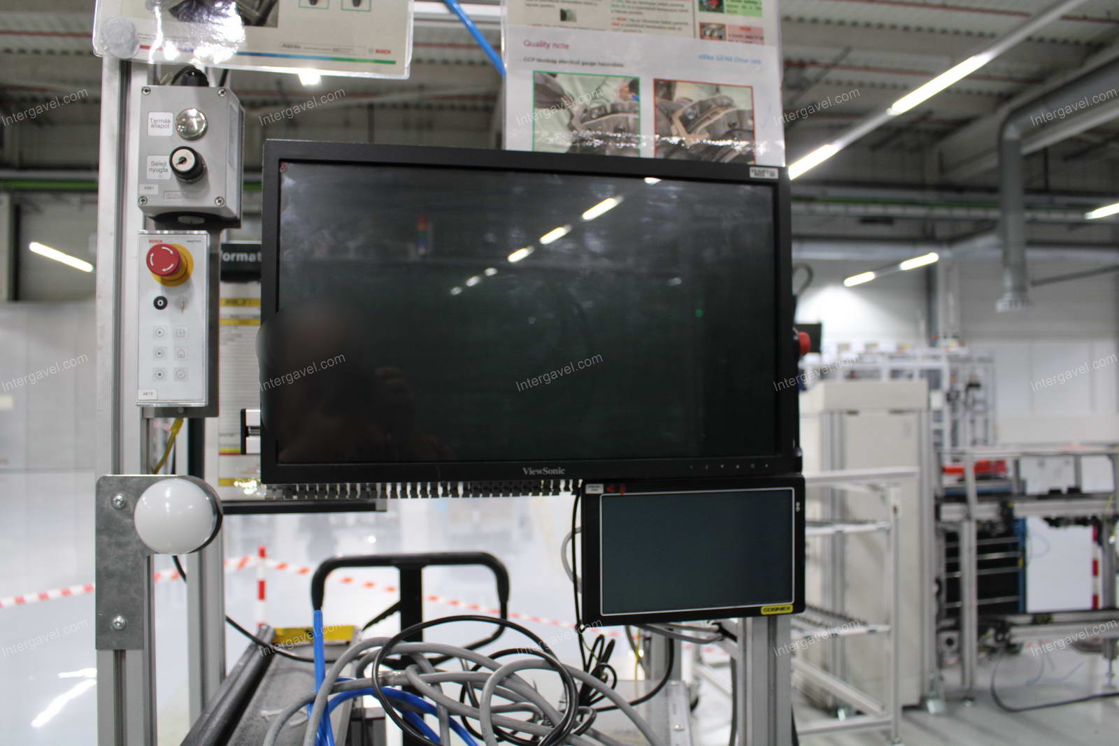 Szerelő munkahely (bontott) 4