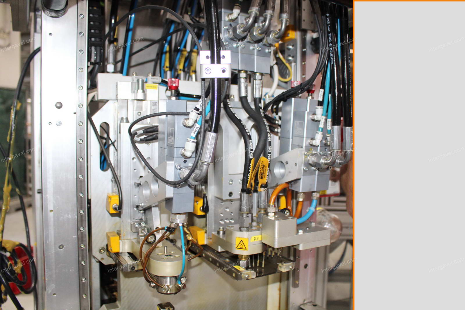 Szerelő munkahely (bontott) 5