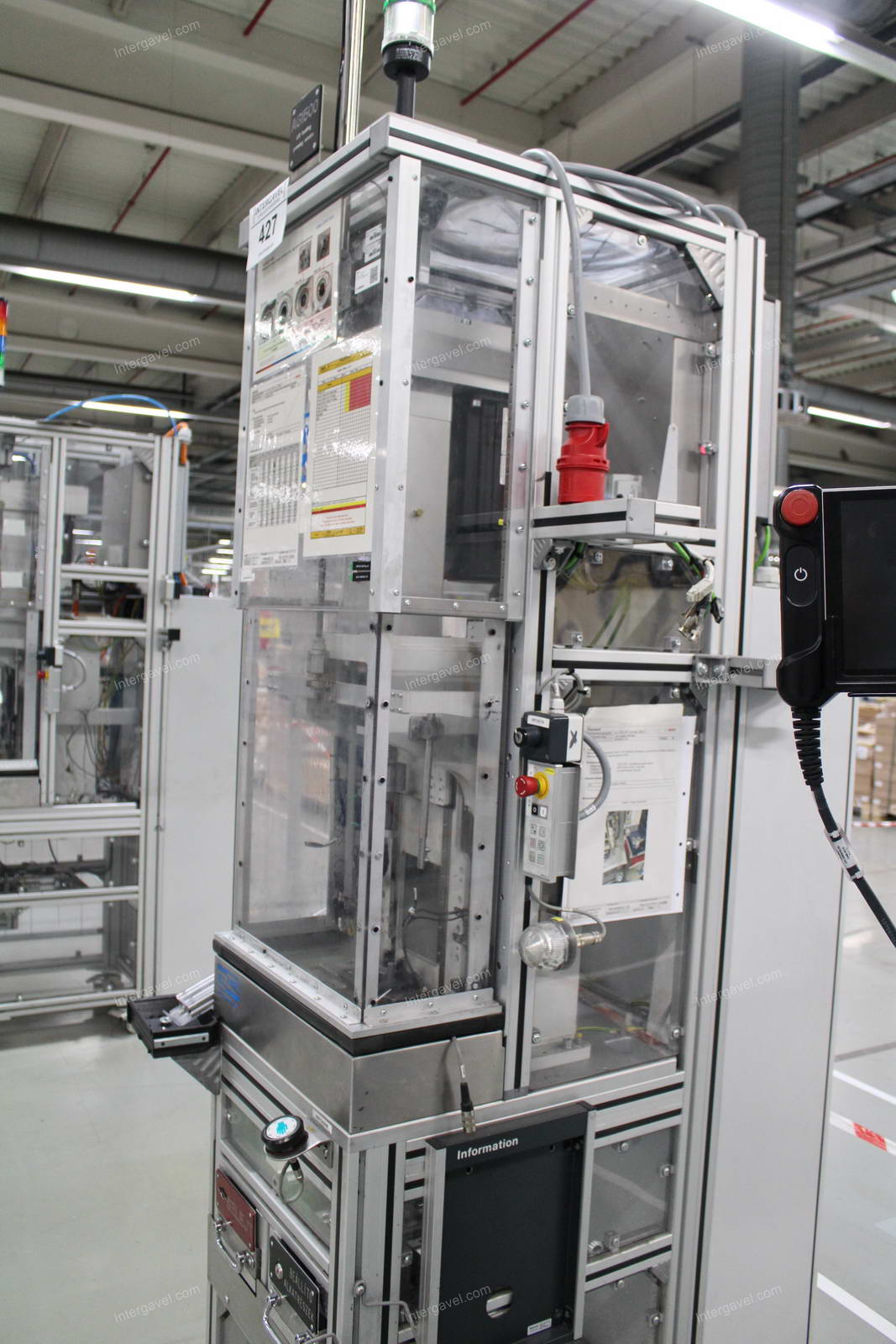 Szerelő munkahely (bontott) 3