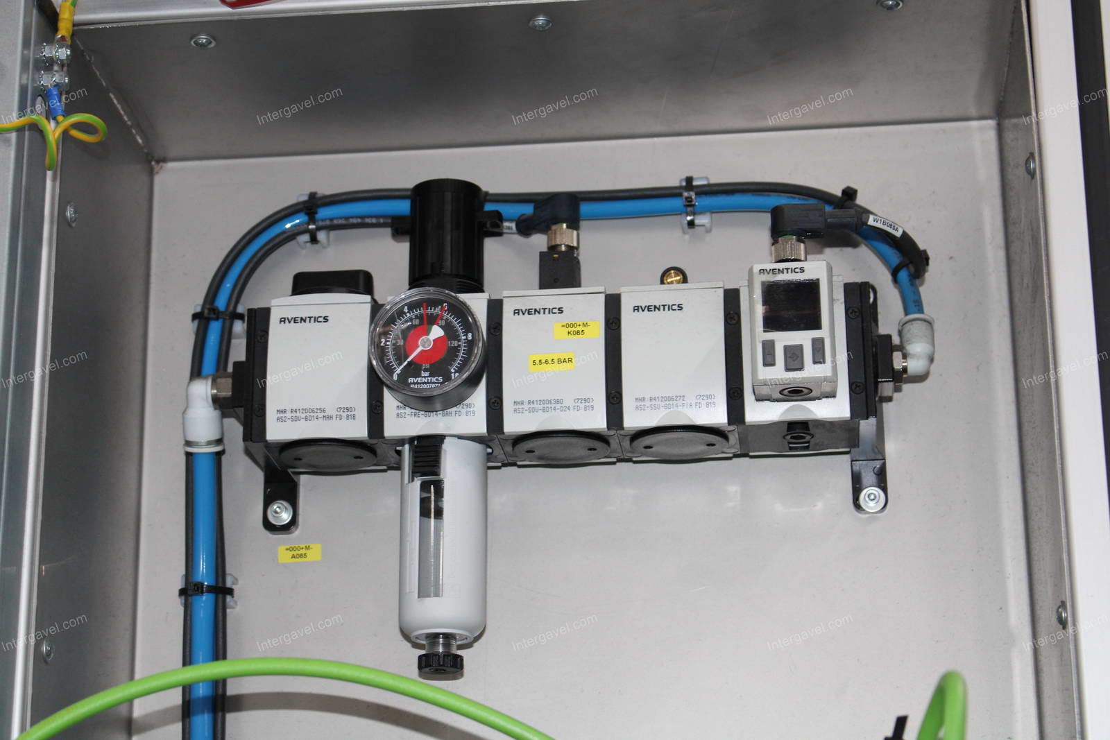 Szerelő munkahely (bontott) 11