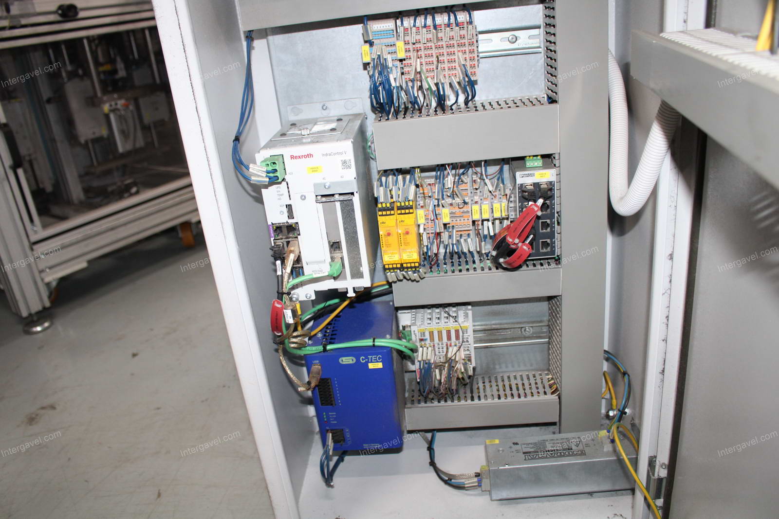 Szerelő munkahely (bontott) 16