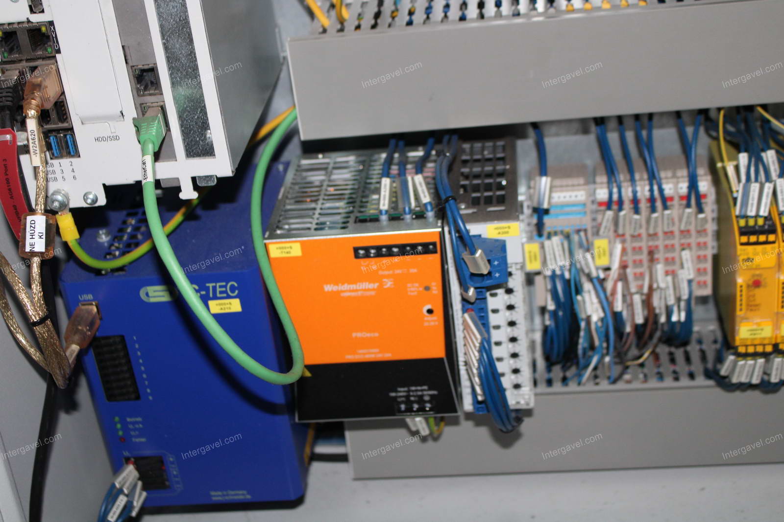 Szerelő munkahely (bontott) 11