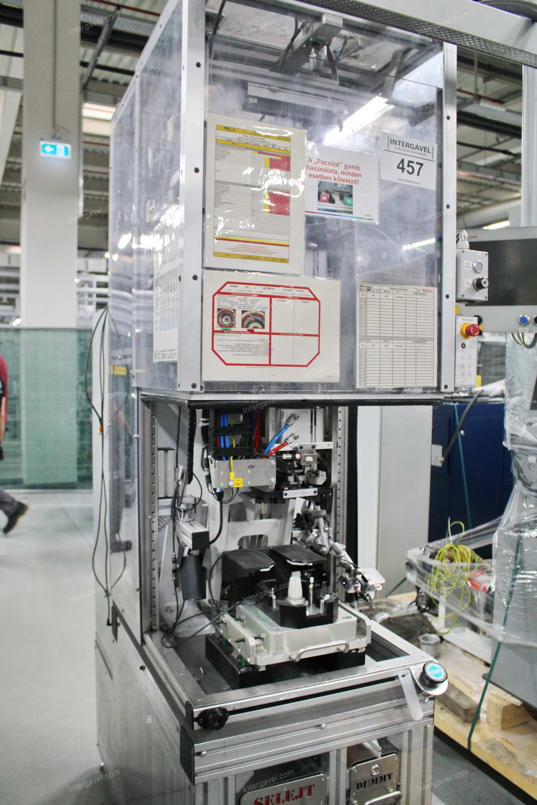 Szerelő munkahely (bontott) 3