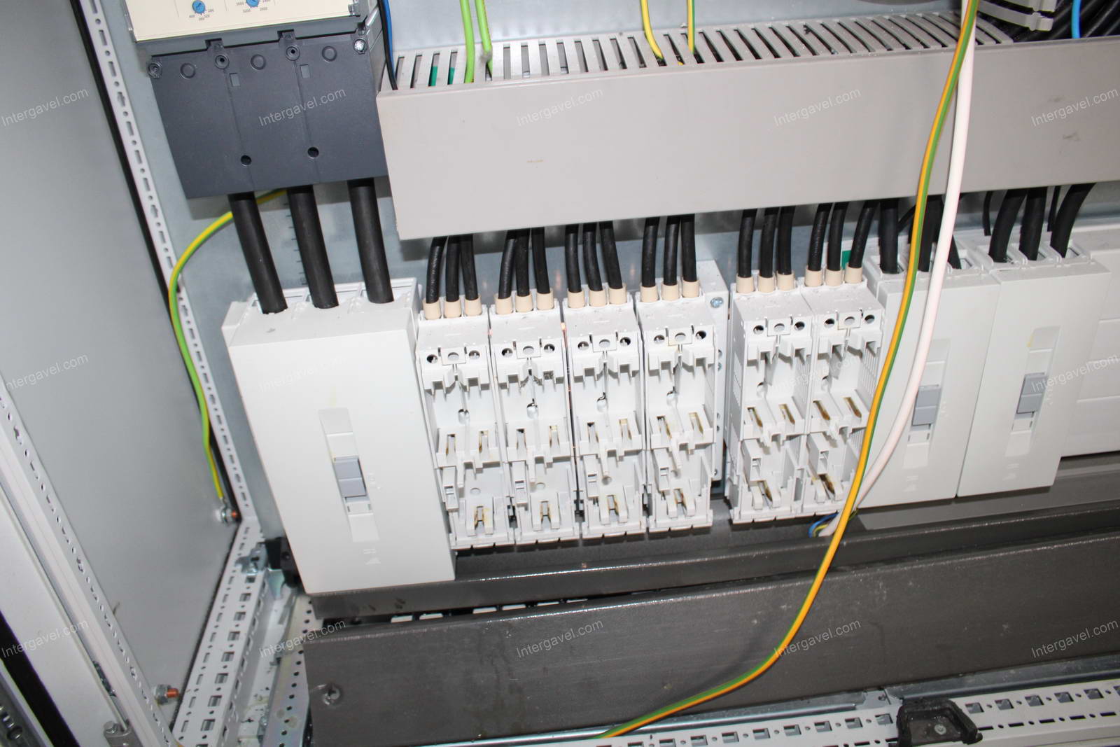 Villamos szekrény 10