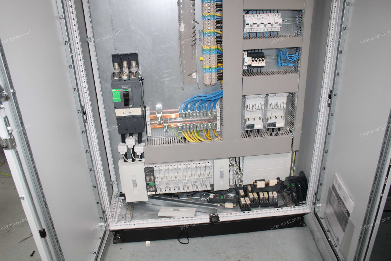 Villamos szekrény 3