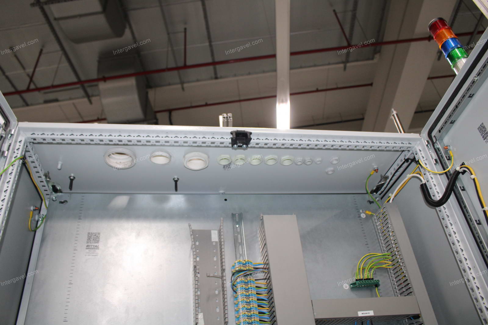 Villamos szekrény 8