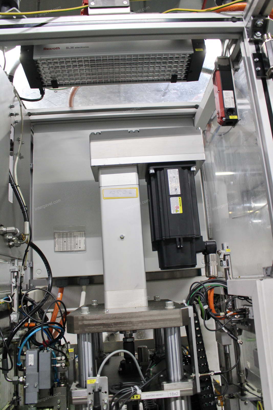 Szerelő munkahely (bontott) 5