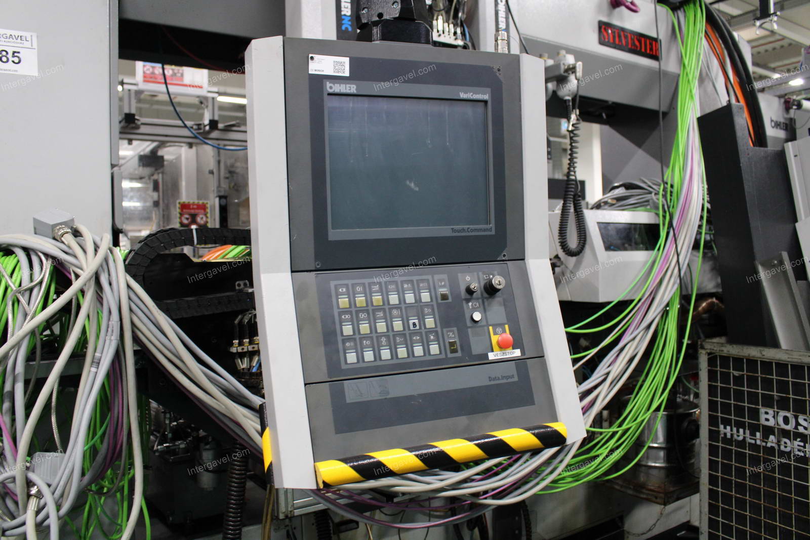 Drót hajlító, lapító és csupaszoló berendezés 4