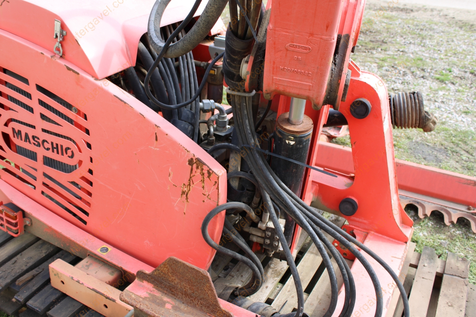 Rézsűkasza - Maschio Gaspardo 10