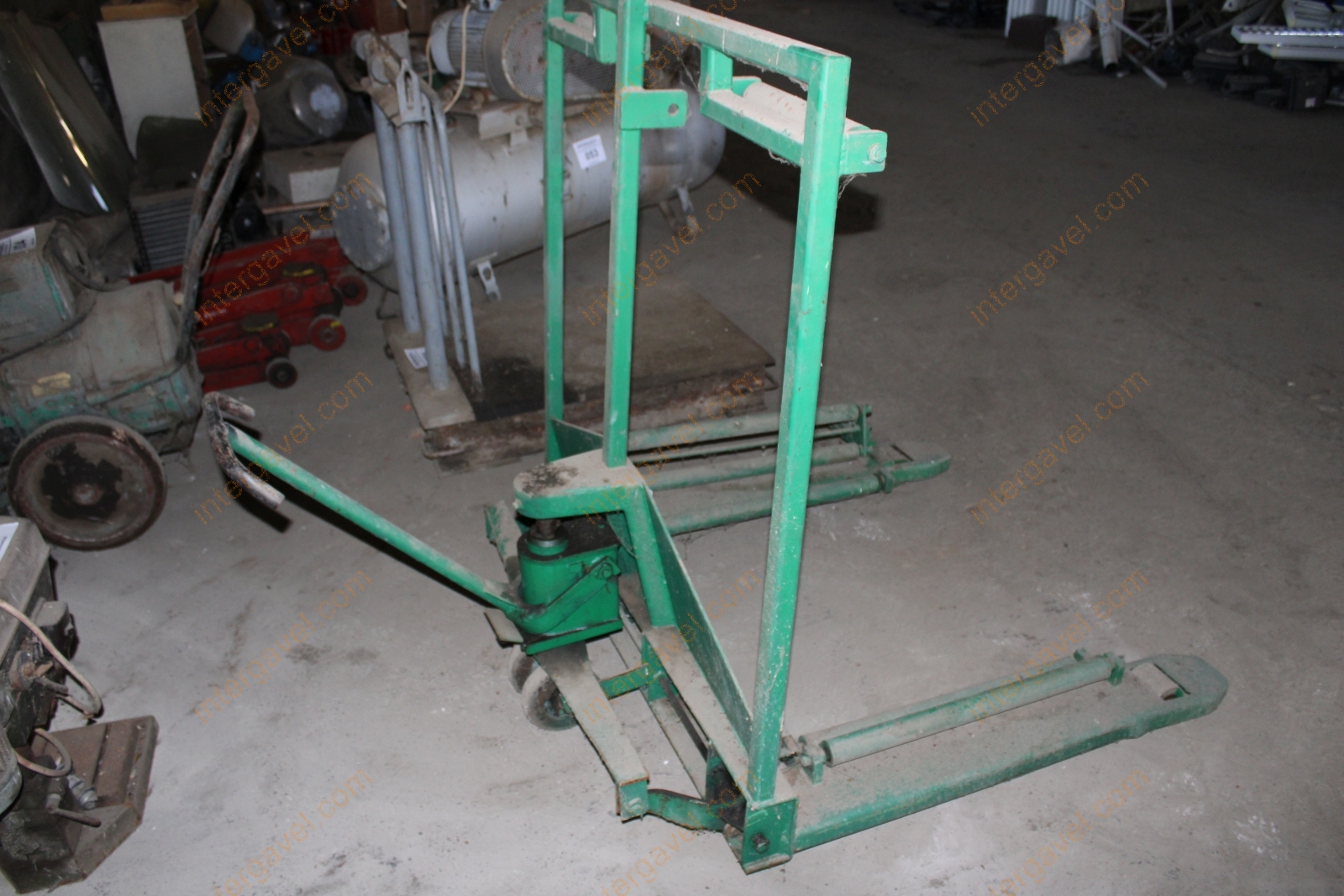 Gumiabroncs emelő 3