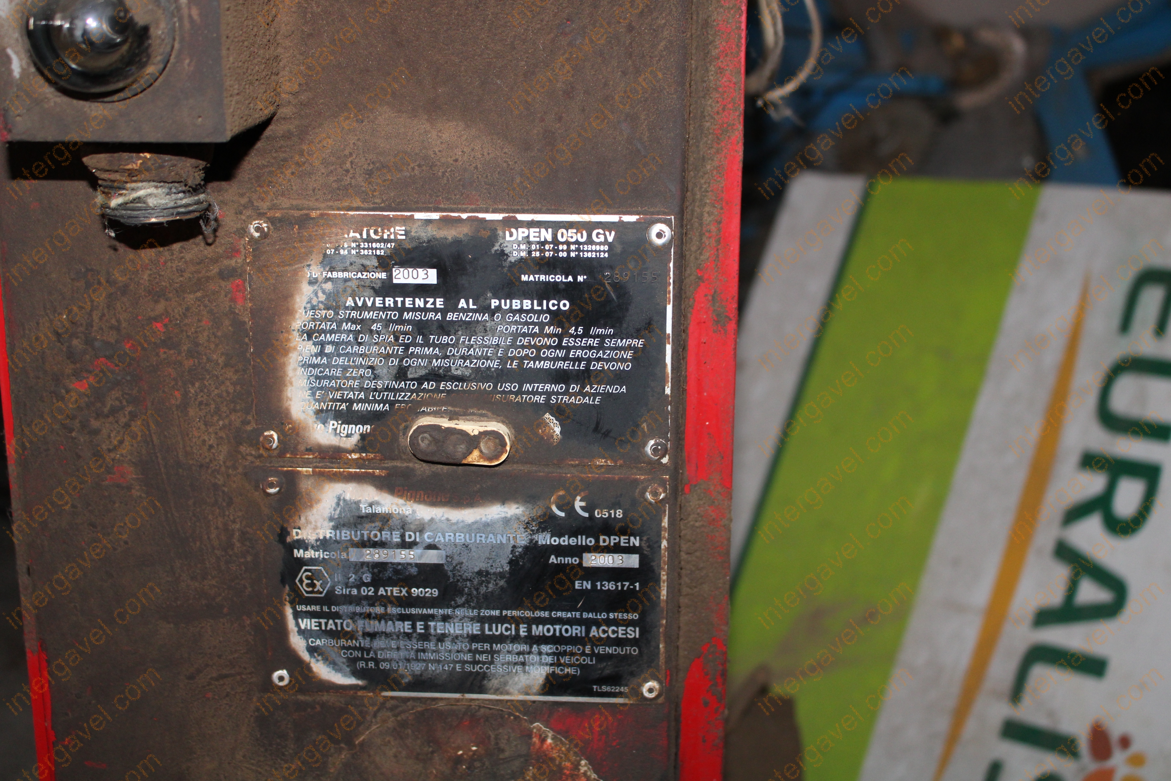 Üzemanyag kútfej 8