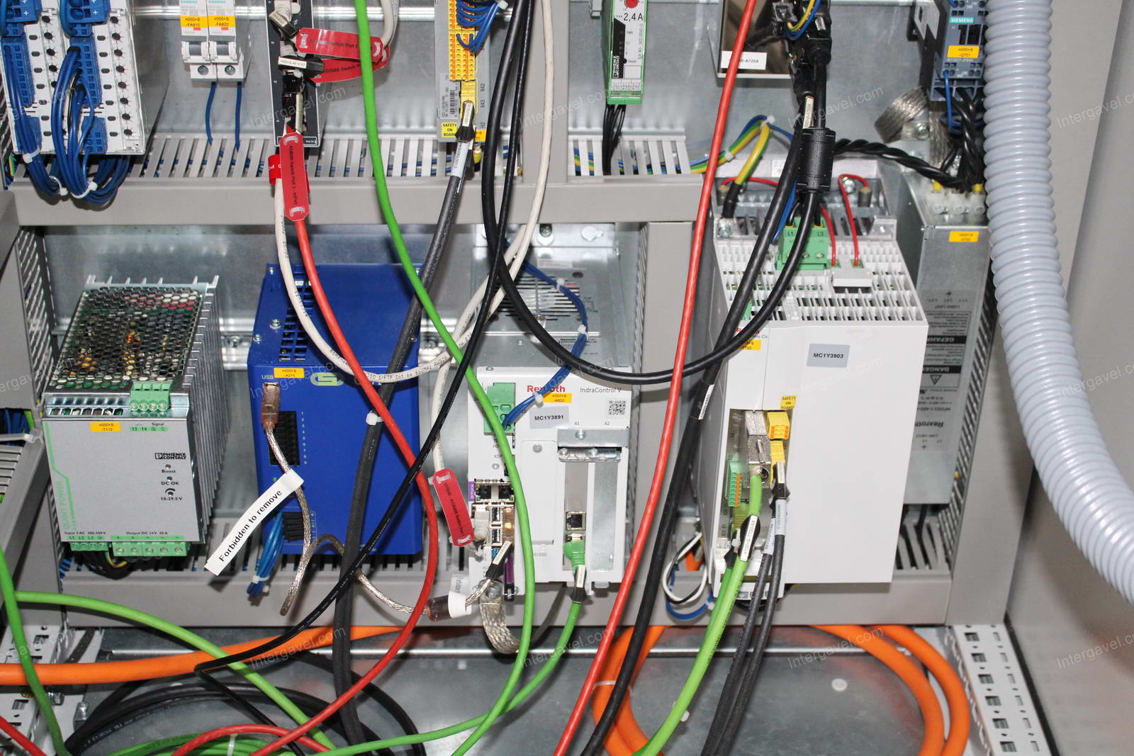 Szerelő munkahely 20