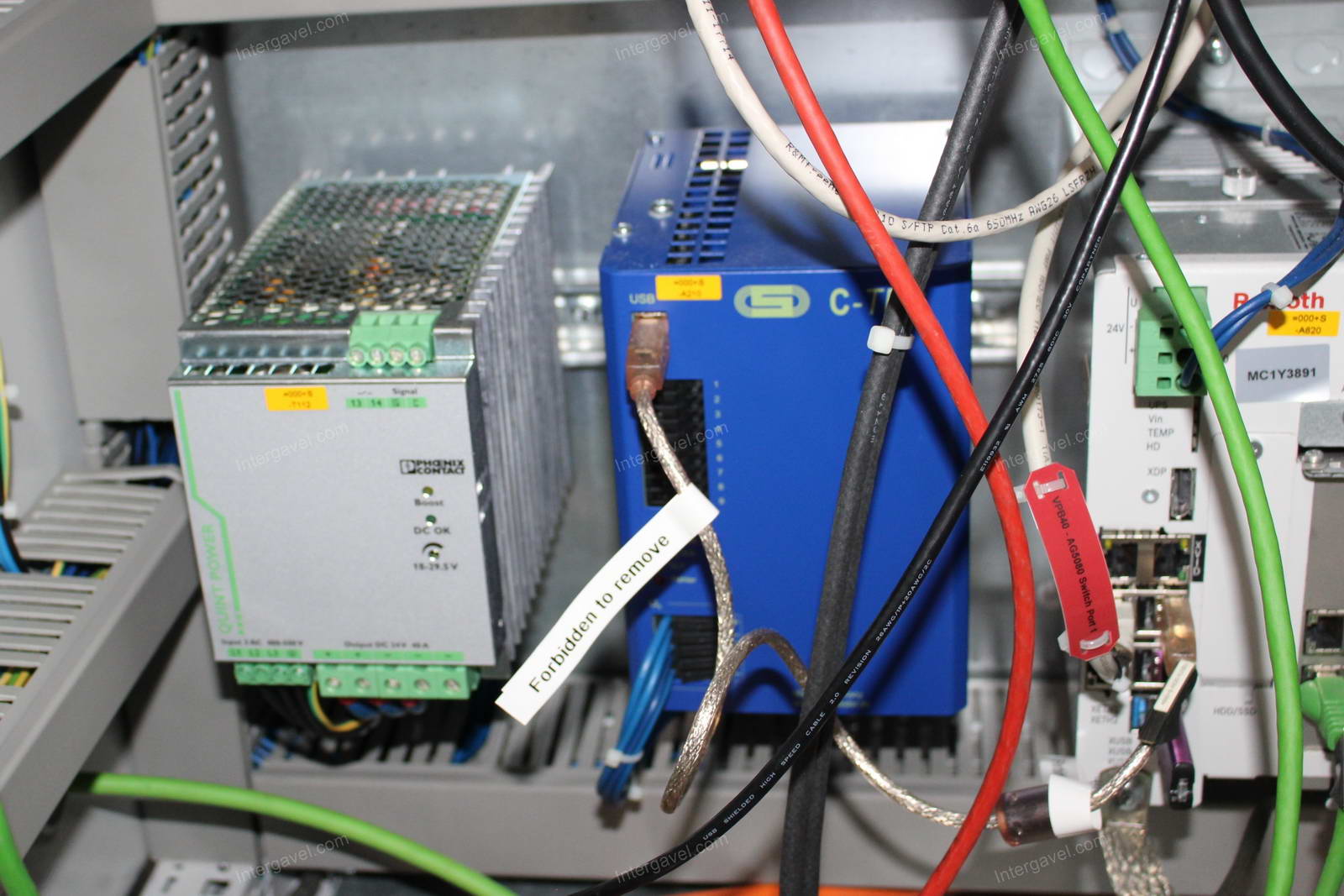 Szerelő munkahely 23