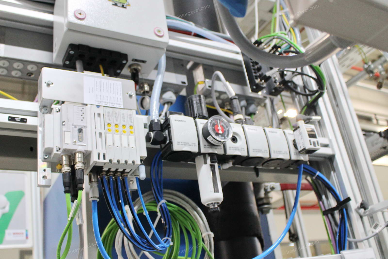 Szerelő munkahely 5