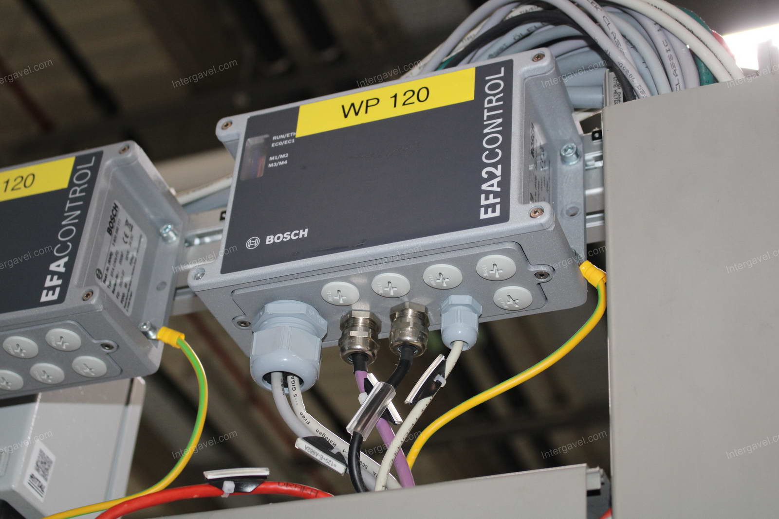 Szerelő munkahely 9