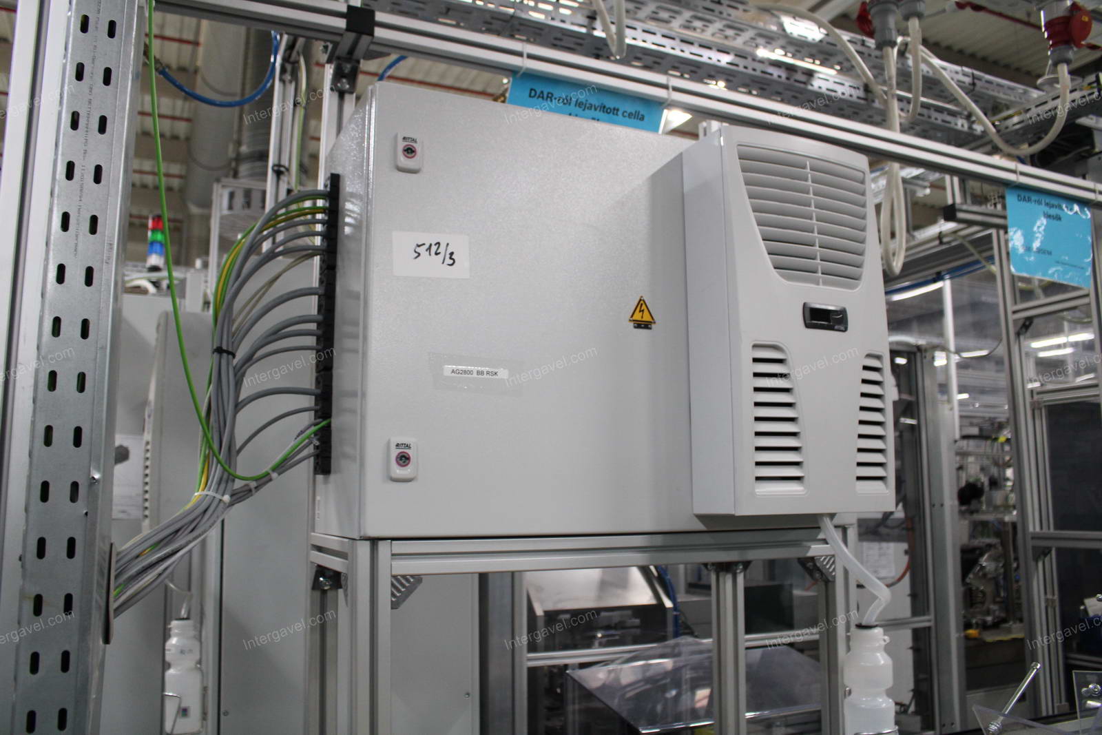 Szerelő munkahely 17