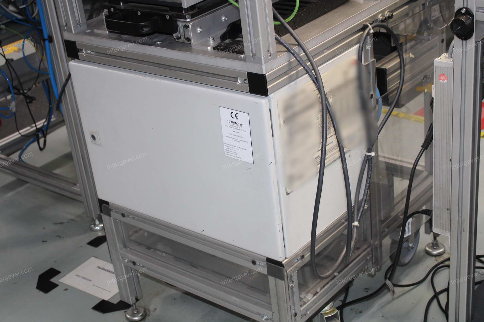 Szerelő munkahely 8