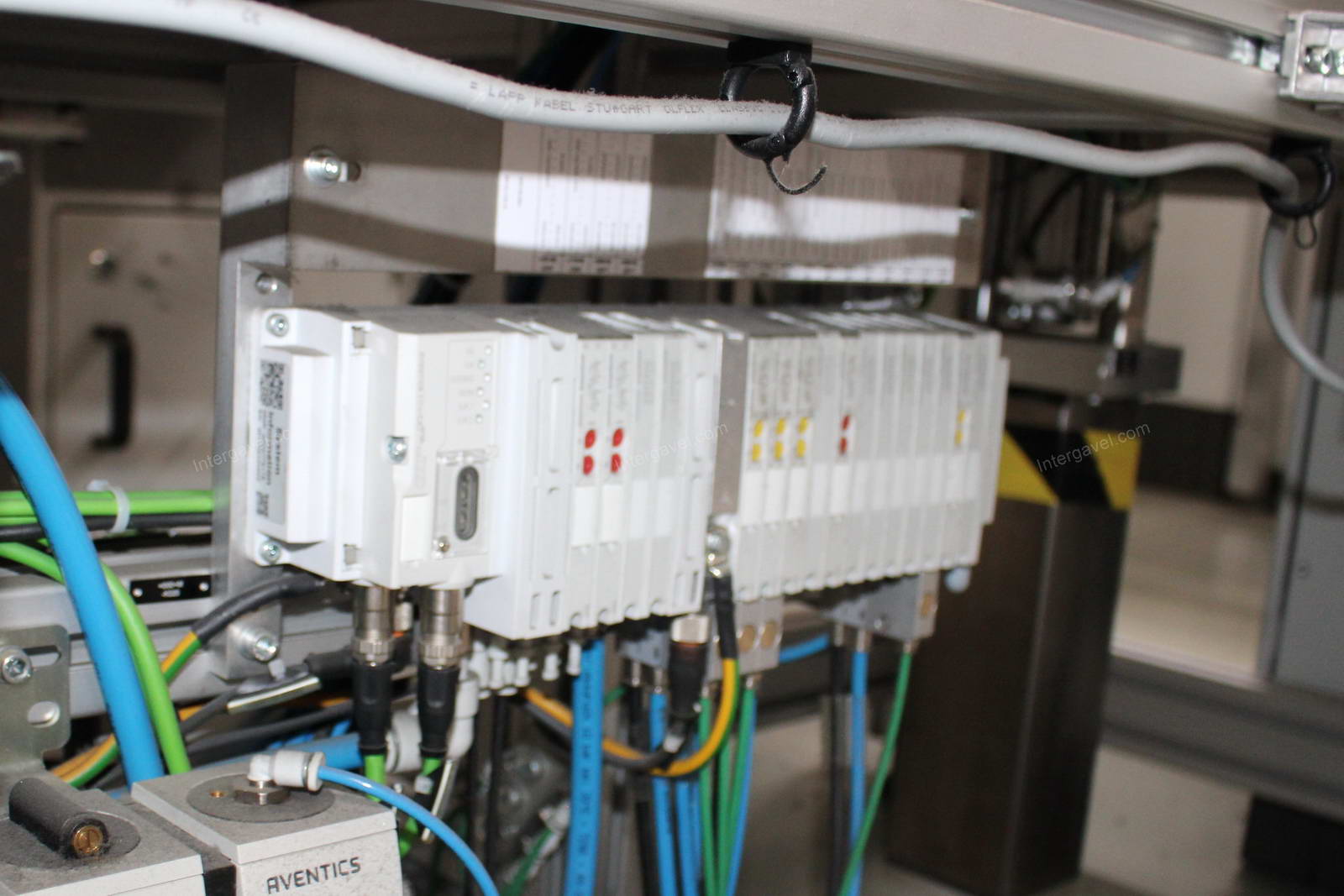 Szerelő munkahely 8