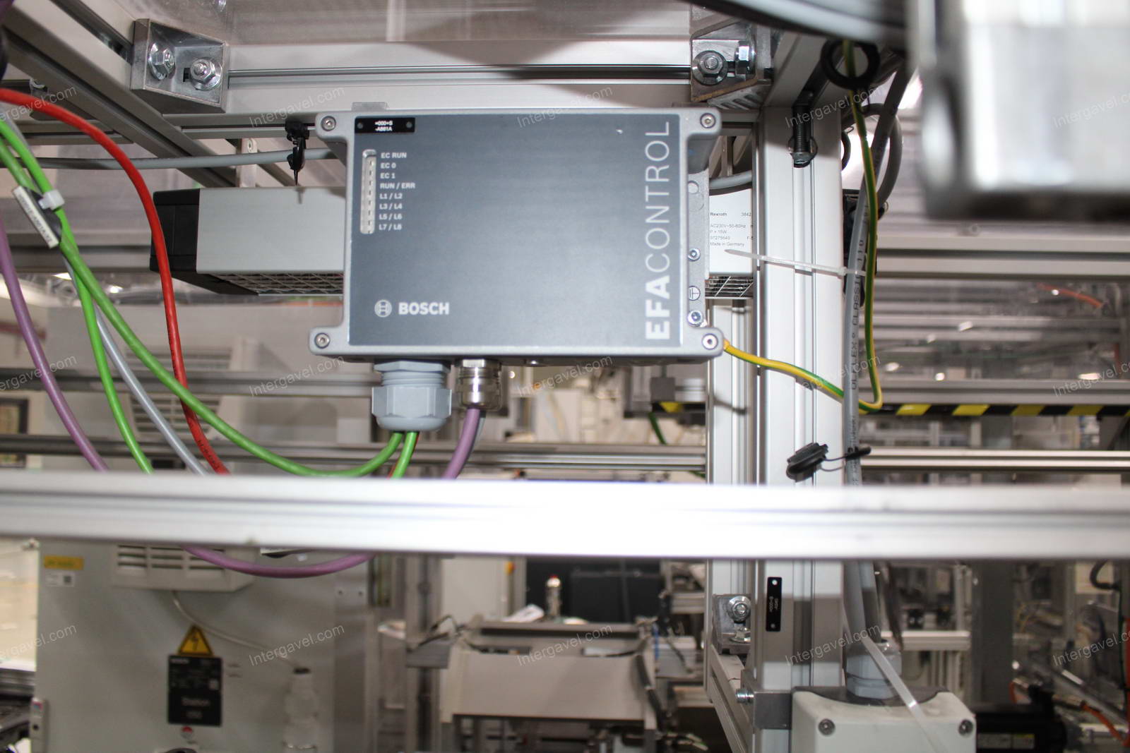 Szerelő munkahely 6