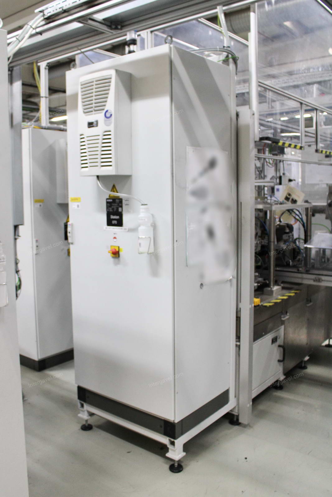 Szerelő munkahely 8