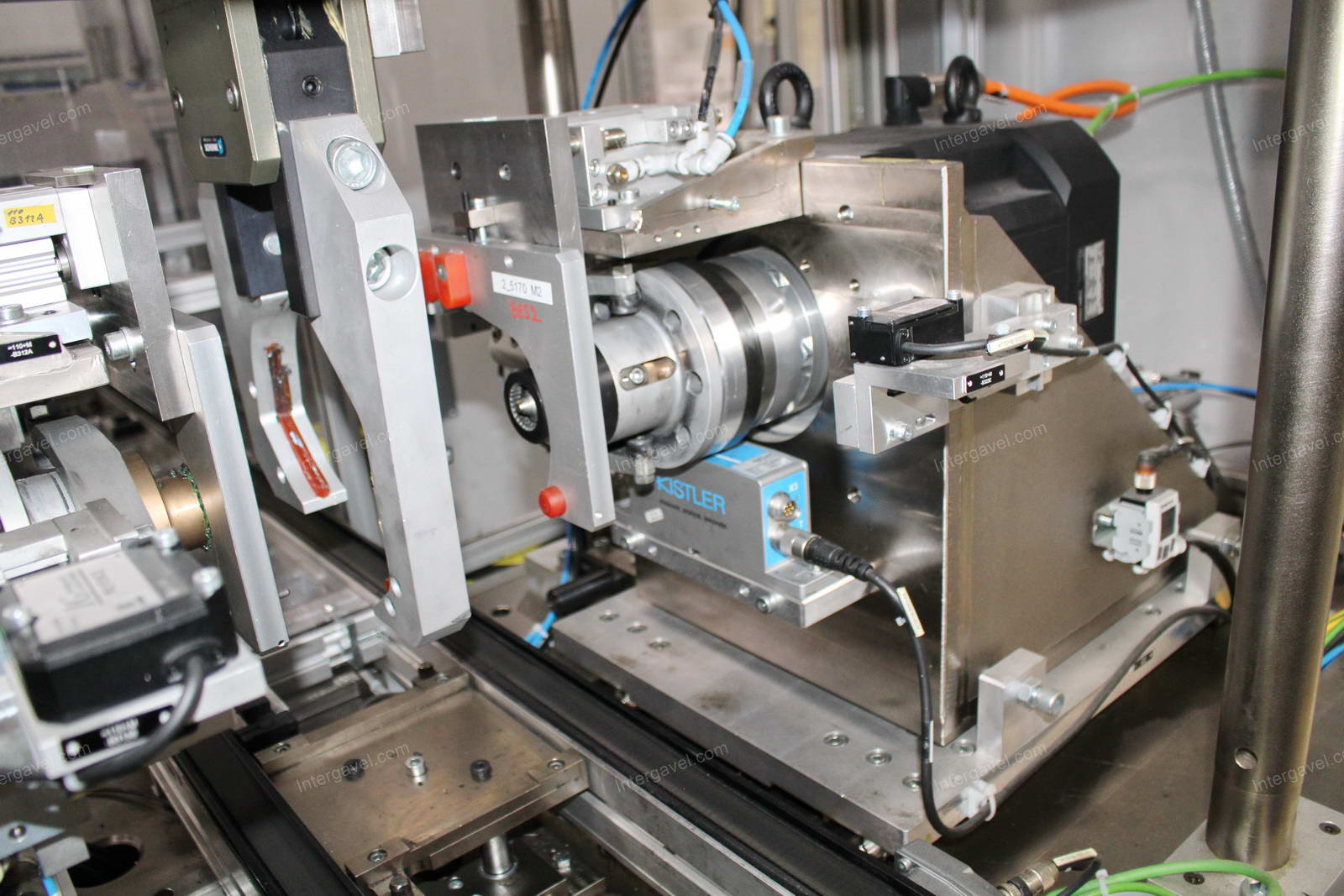 Szerelő munkahely 2