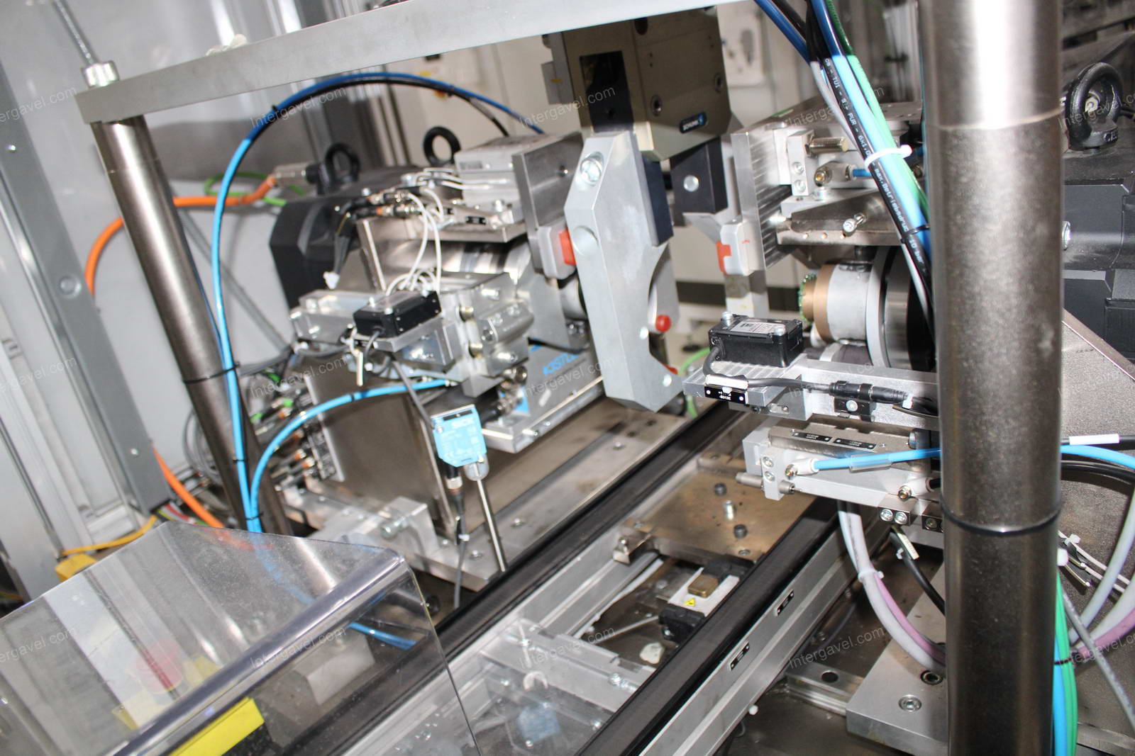 Szerelő munkahely 4