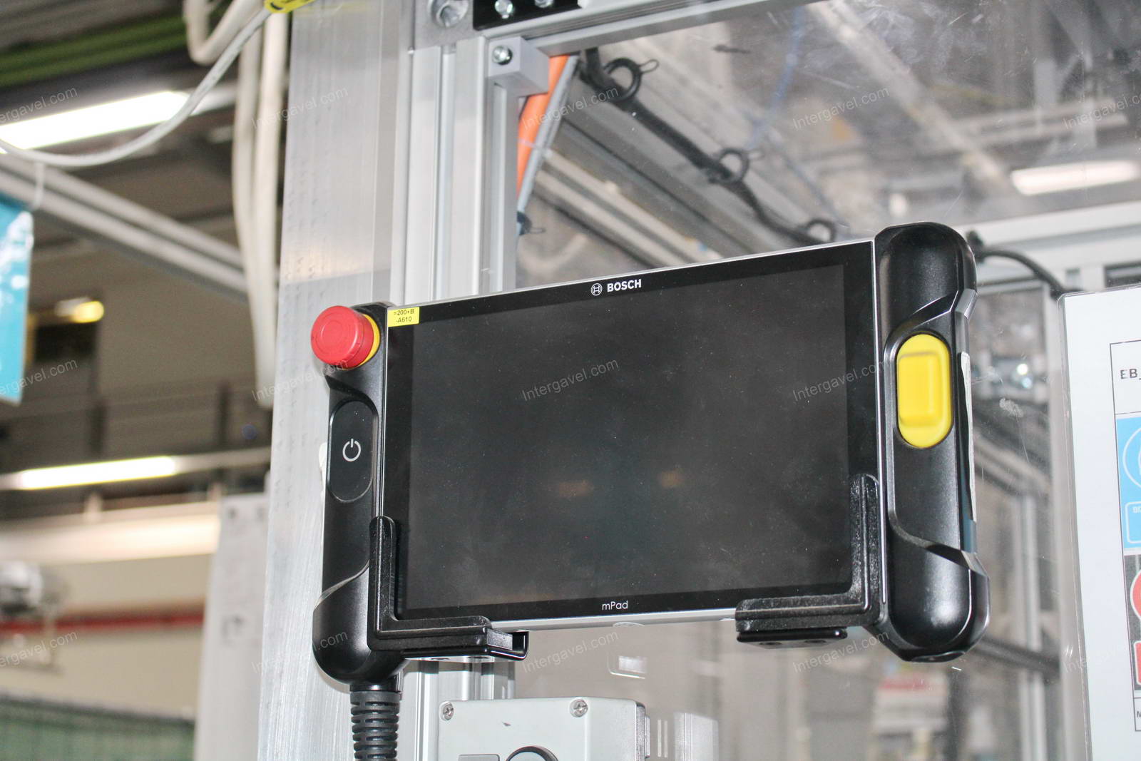 Szerelő munkahely 6