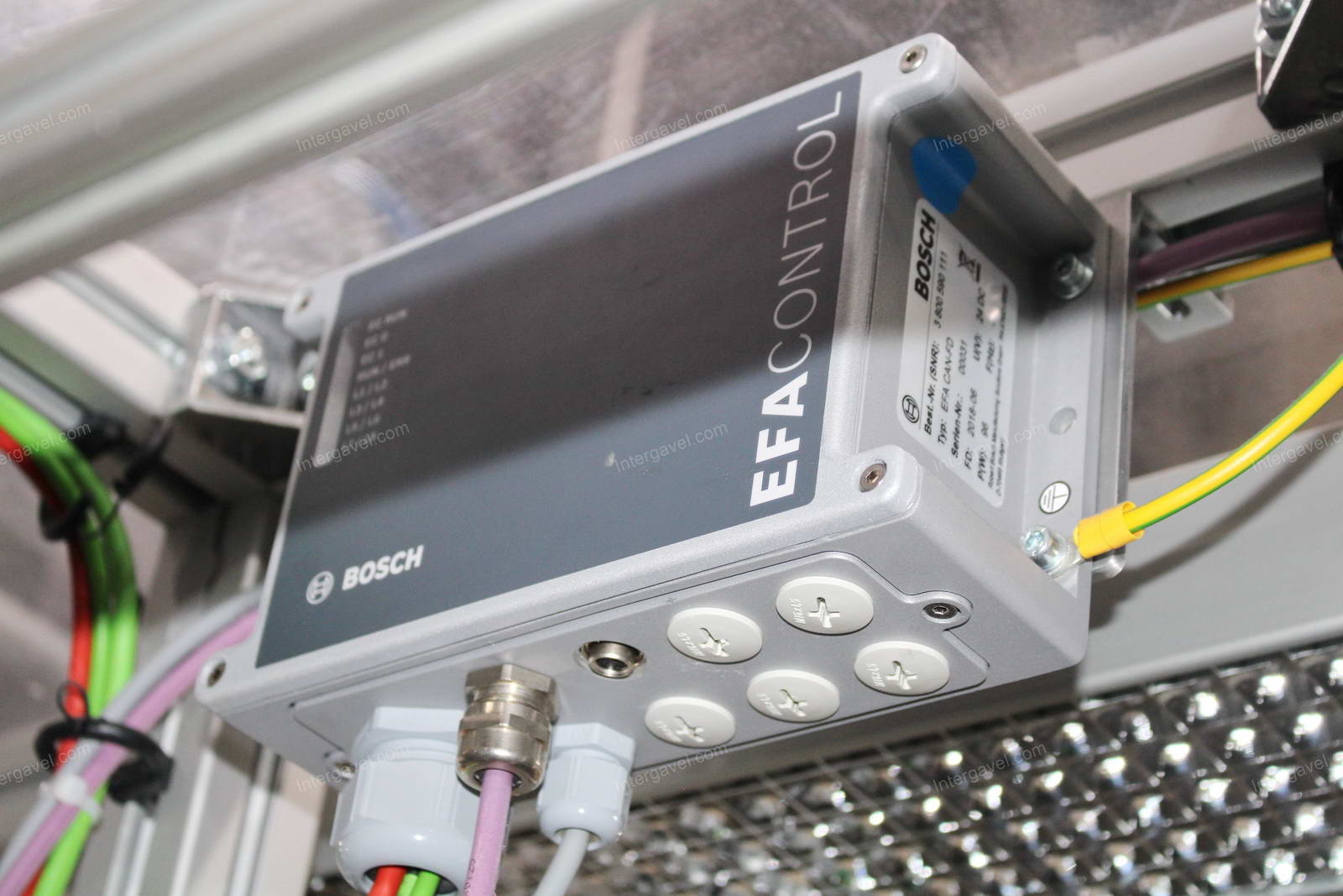 Szerelő munkahely 6