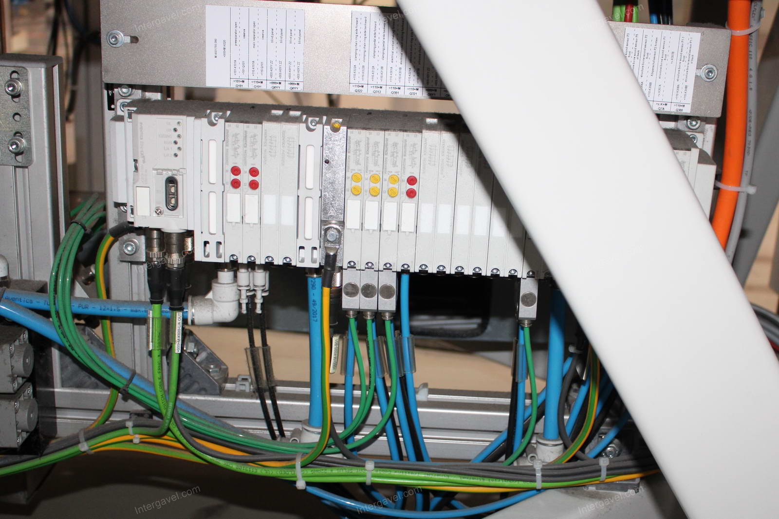 Szerelő munkahely 10