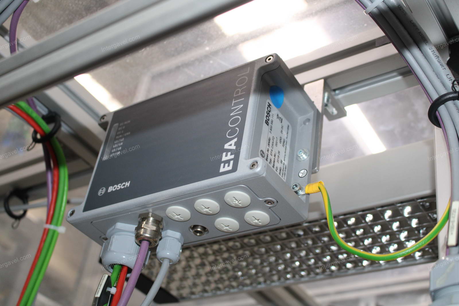 Szerelő munkahely 5