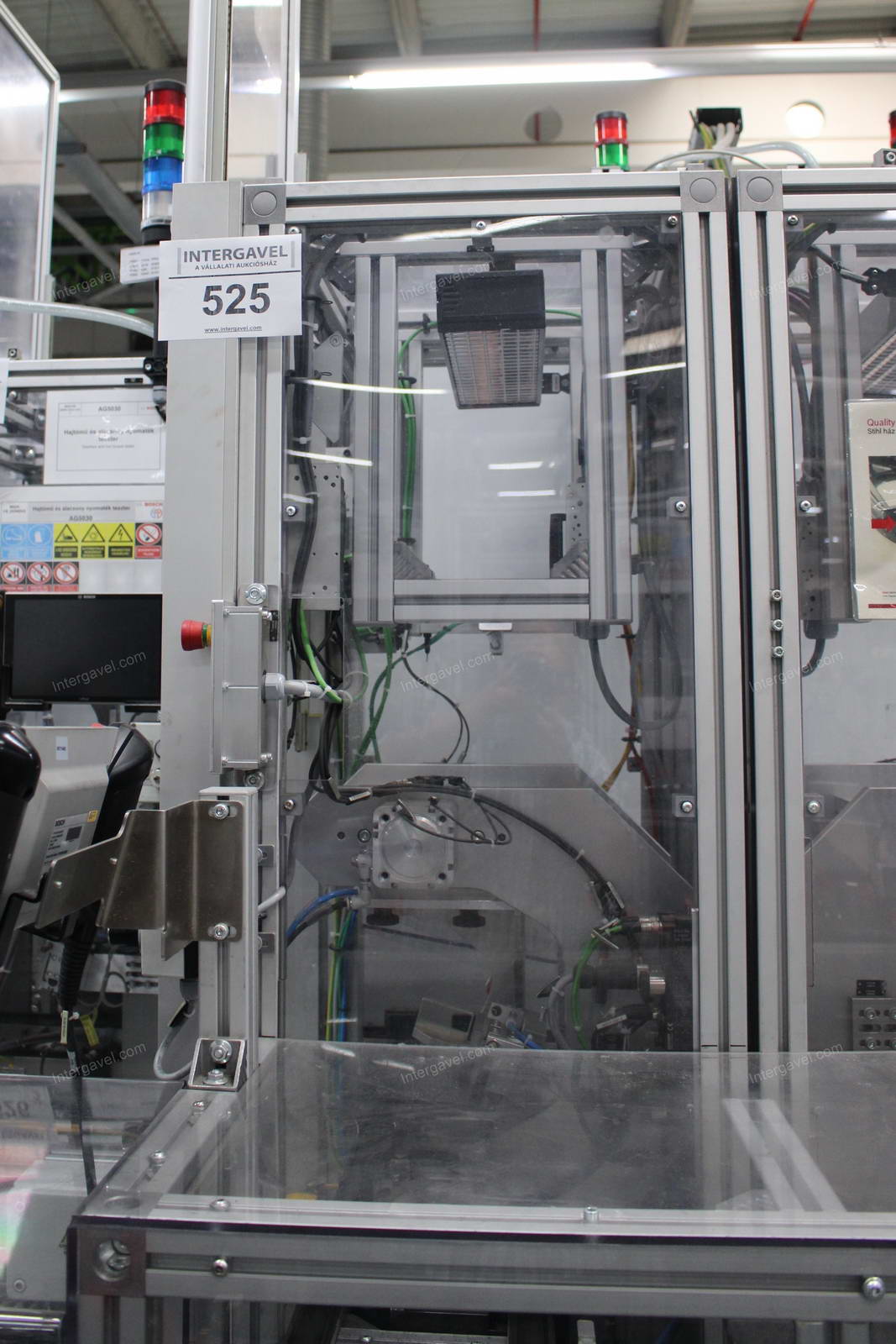 Szerelő munkahely 2