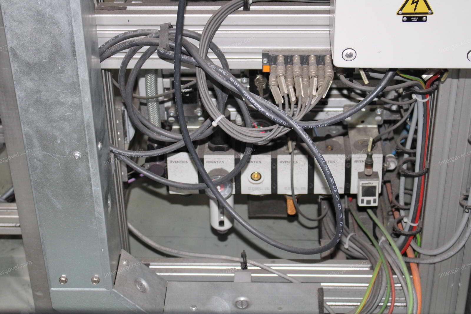 Szerelő munkahely 4