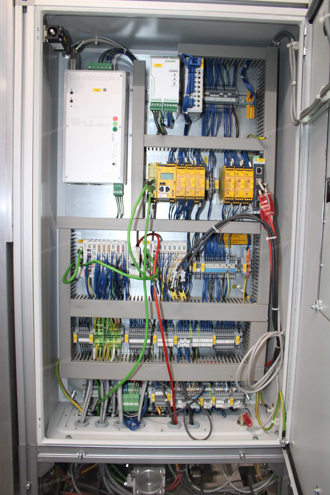 Szerelő munkahely 9