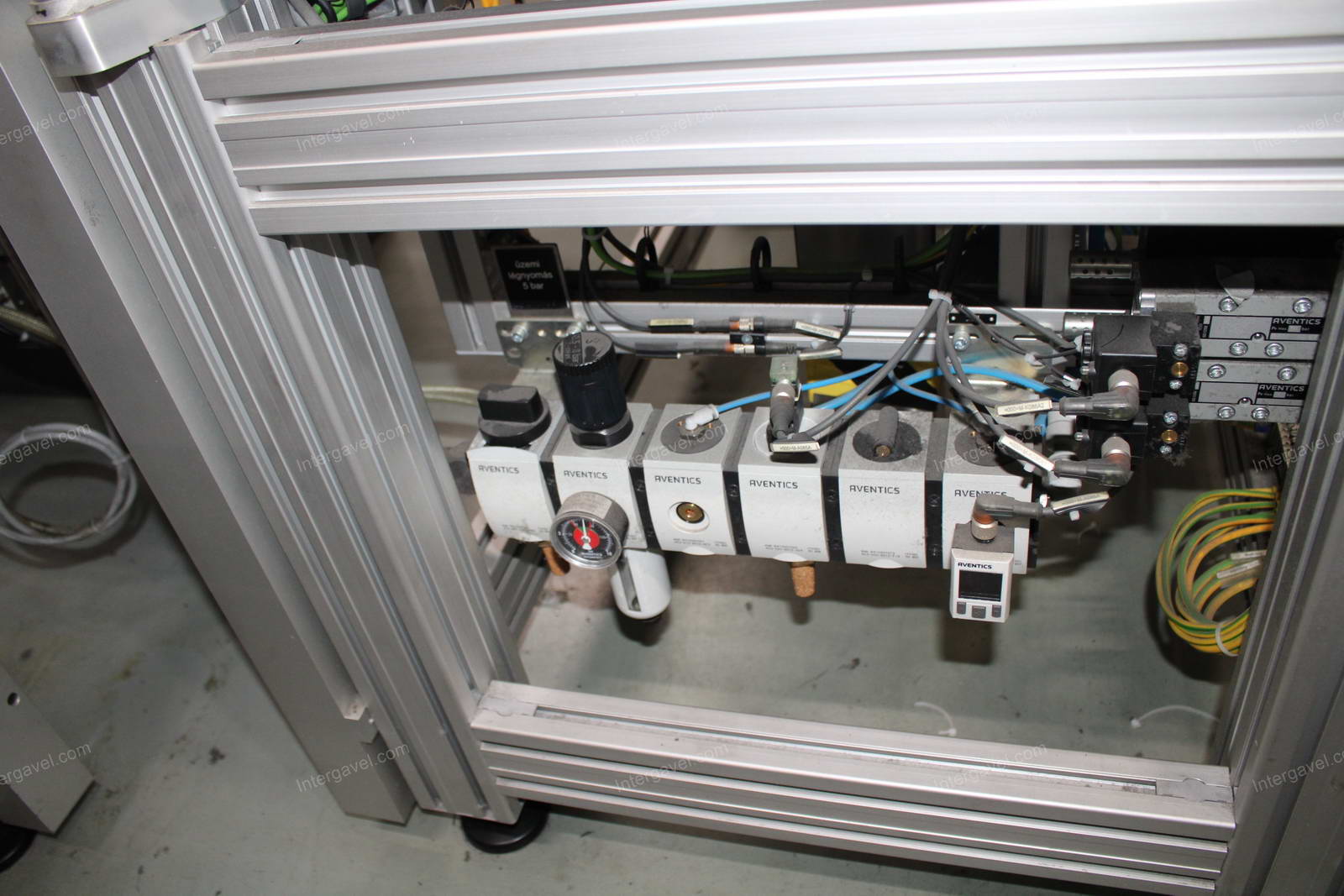 Szerelő munkahely 7