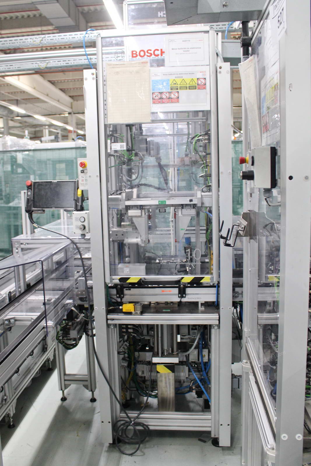 Szerelő munkahely 2