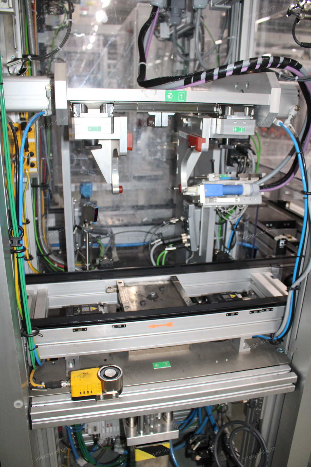 Szerelő munkahely 3