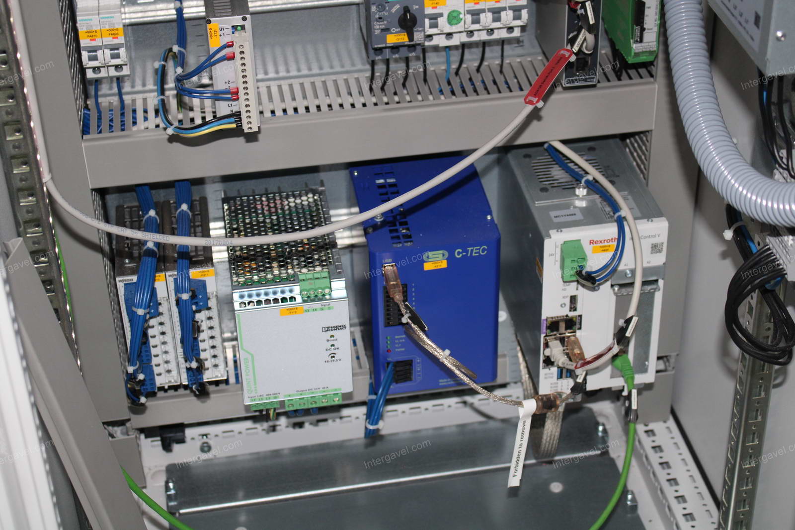 Szerelő munkahely 8