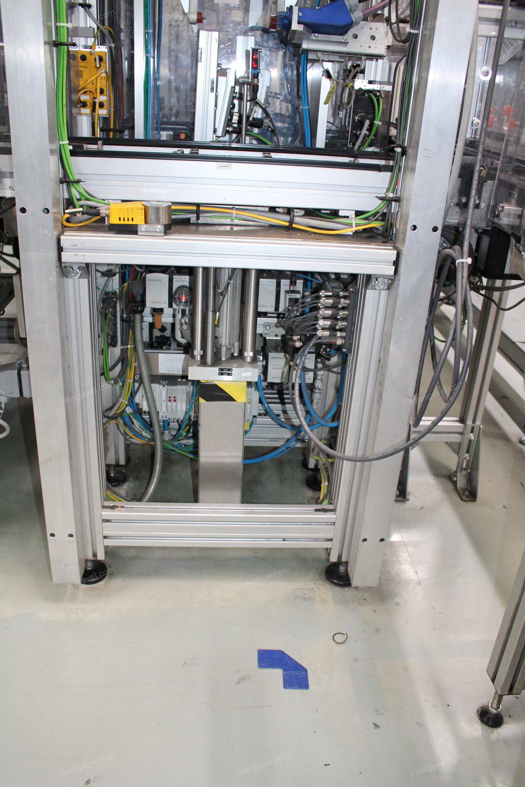 Szerelő munkahely 6