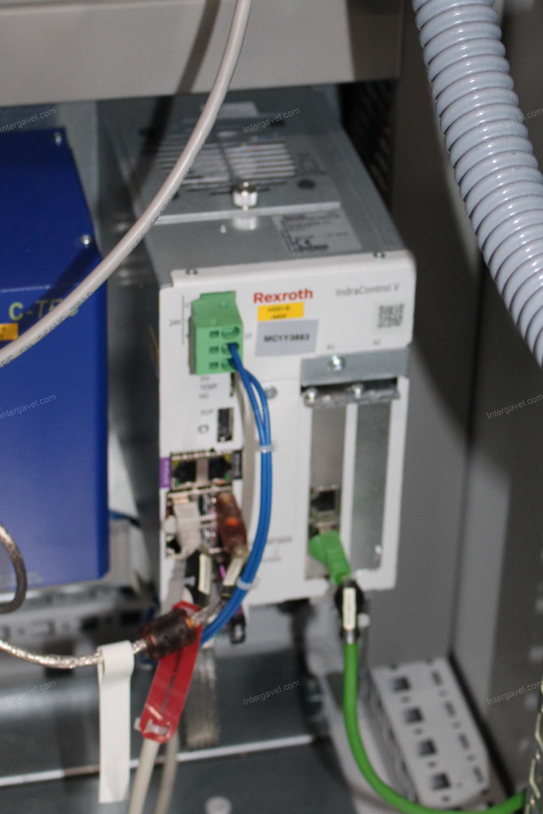 Szerelő munkahely 12