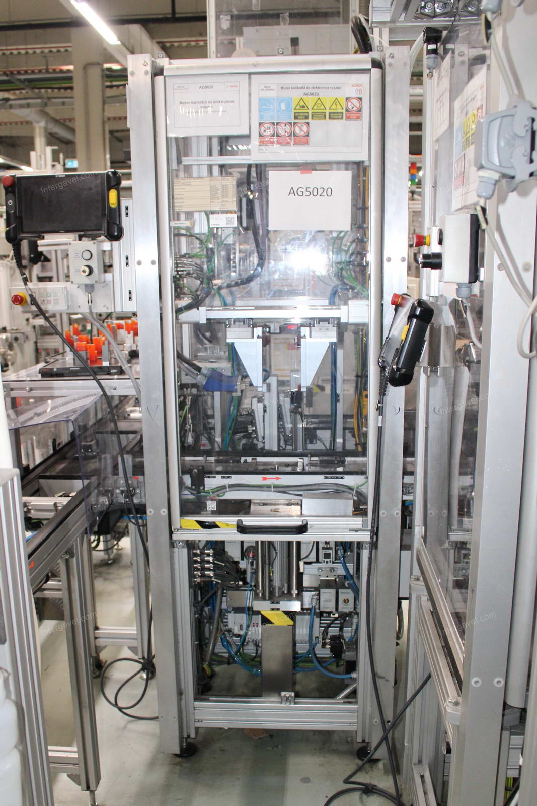 Szerelő munkahely 2