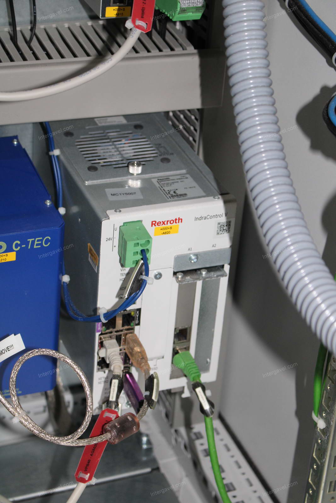 Szerelő munkahely 10