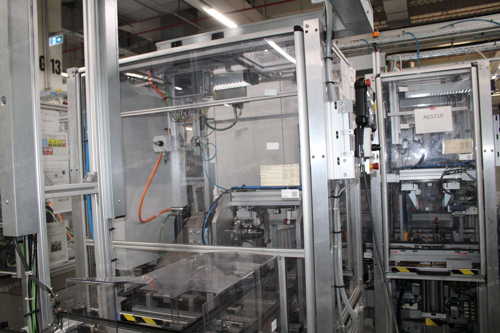 Szerelő munkahely 2