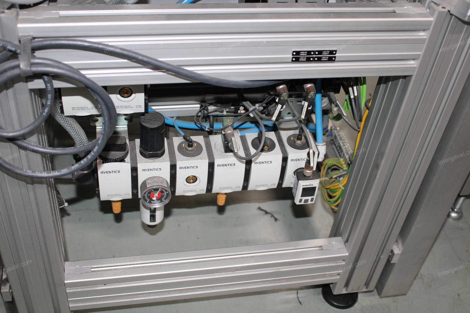 Szerelő munkahely 7