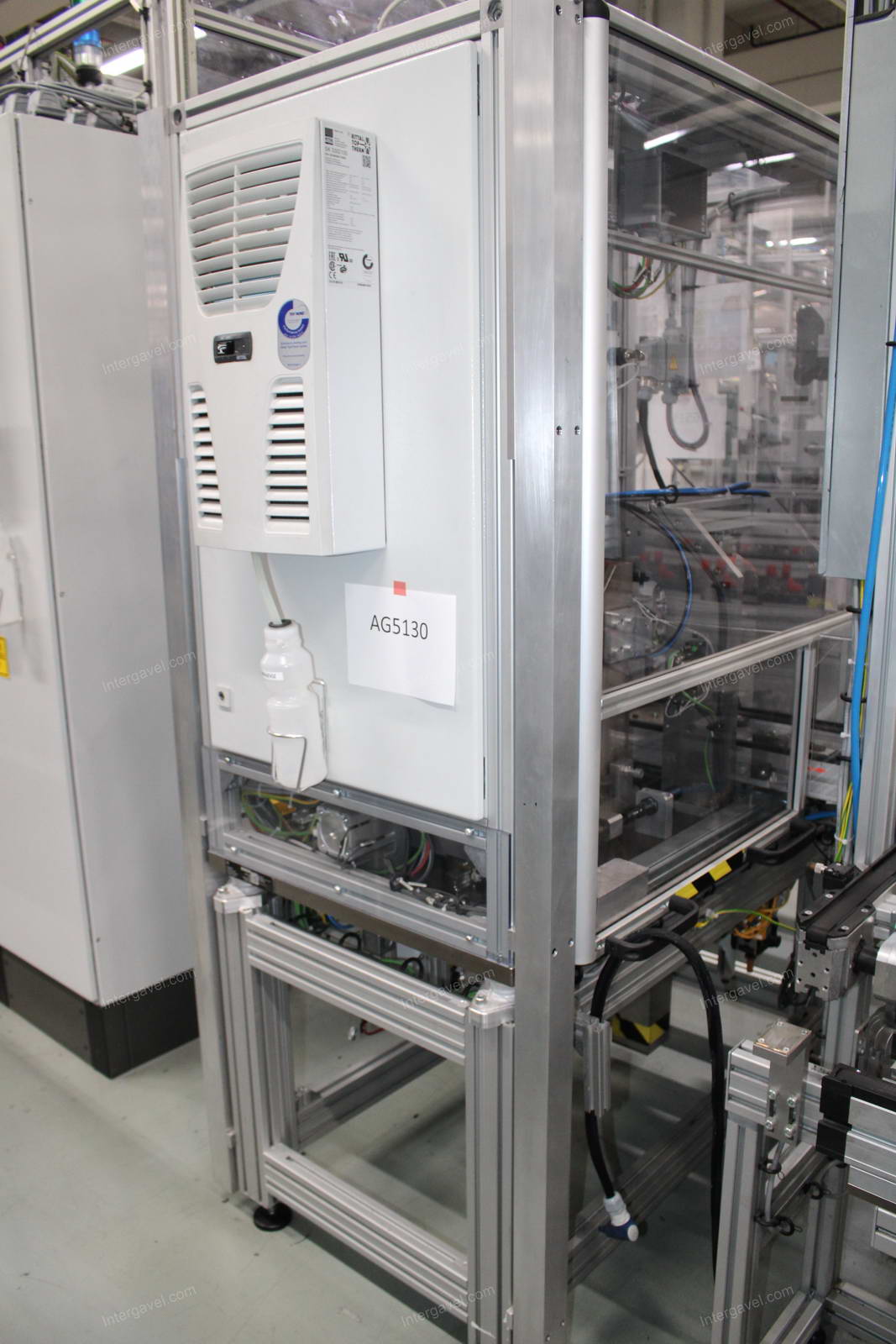 Szerelő munkahely 8