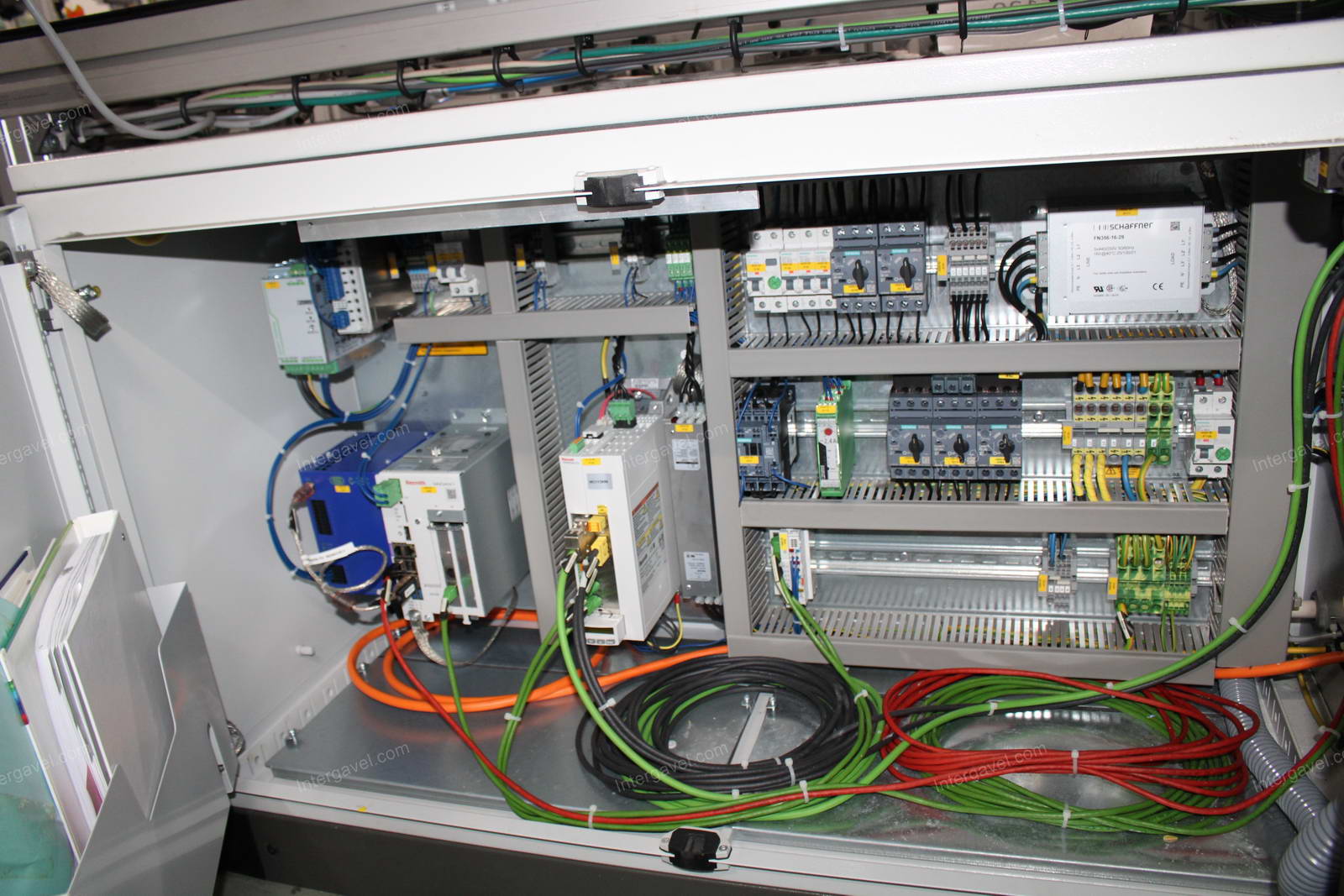 Szerelő munkahely 12