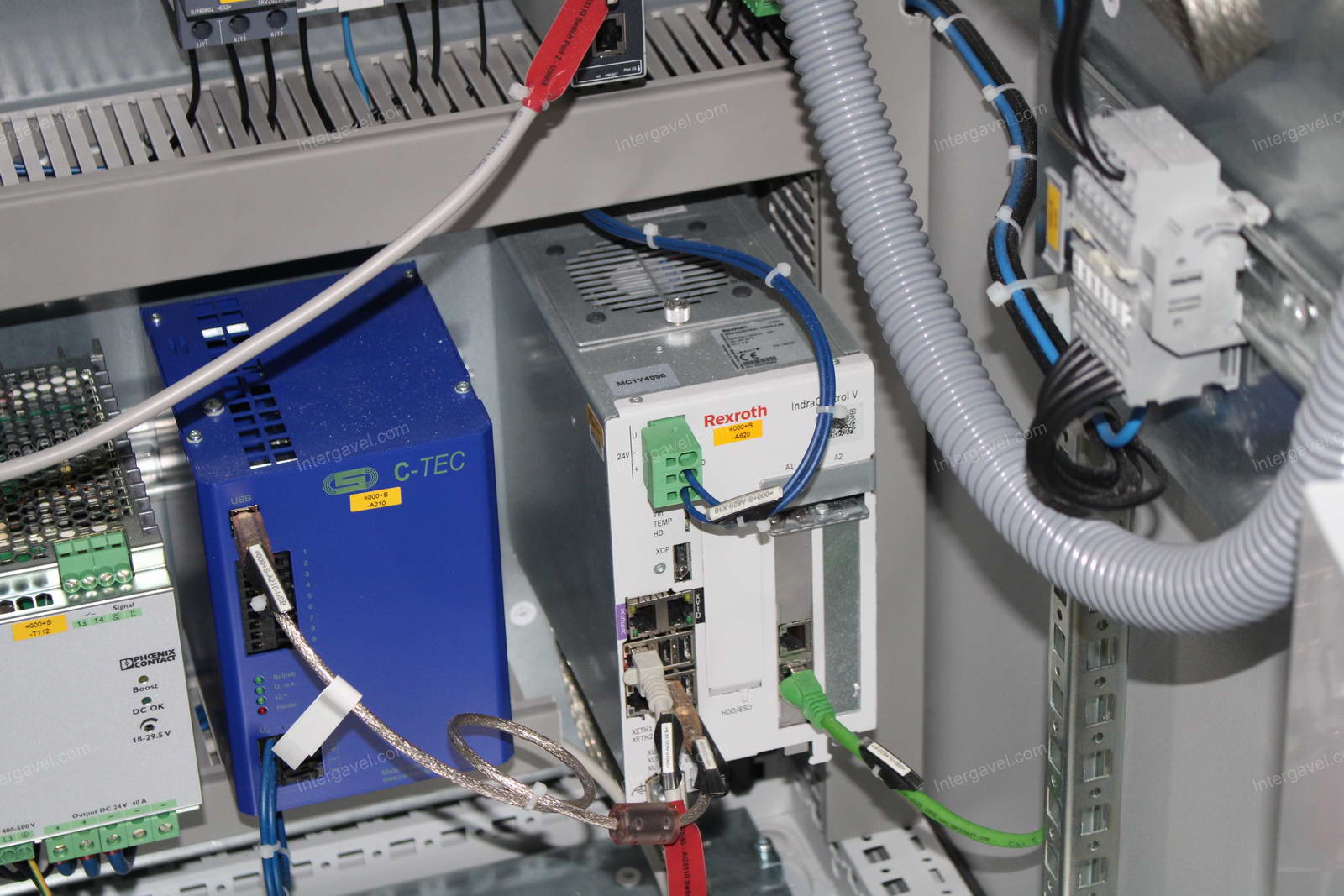 Szerelő munkahely 8